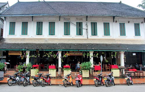 Dạo phố cổ ở Luang Prabang - 5