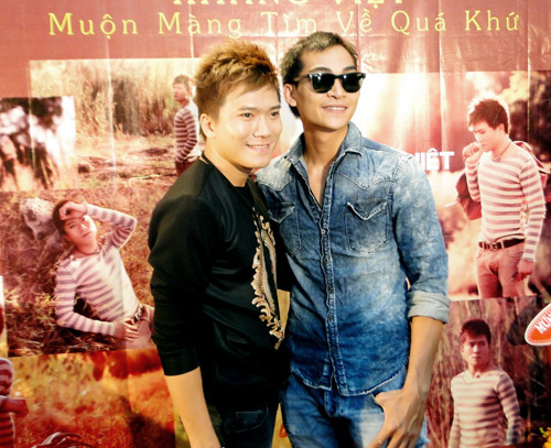 Mr. Đàm hết mình cổ vũ đàn em - 9