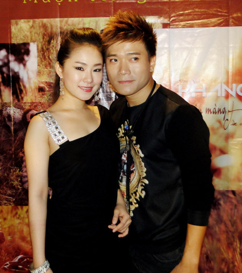 Mr. Đàm hết mình cổ vũ đàn em - 4