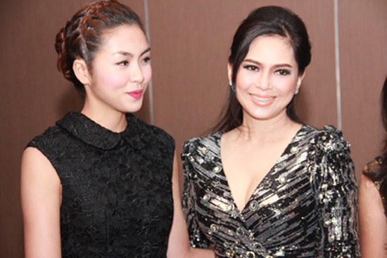 Mẹ chồng Hà Tăng được tặng bằng khen - 3