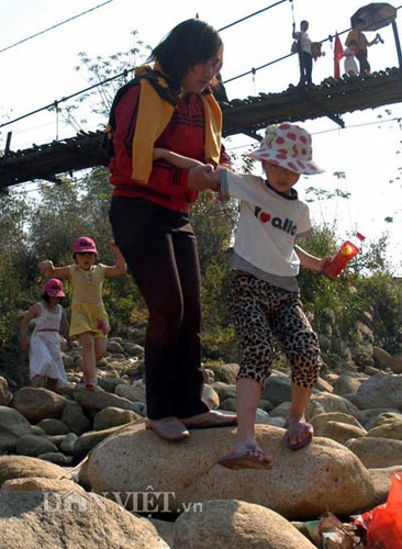 Hội chứng sợ cầu treo ở Lai Châu - 3