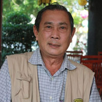 Tin tức trong ngày - Con trai Công tử Bạc Liêu bán sách nuôi gia đình