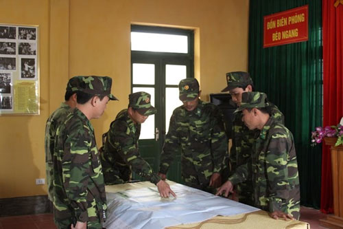 Ảnh: Theo chân chiến sĩ biên phòng đi tuần tra - 2