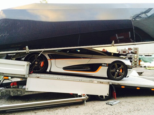 Koenigsegg One:1 đã có mặt tại Geneva kèm giá khủng - 3