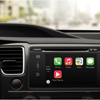Apple ra mắt CarPlay giúp kết nối iPhone với xe hơi