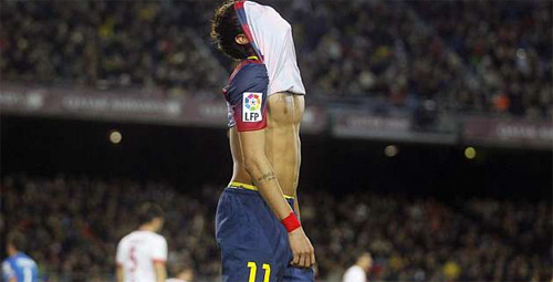 Barca: Neymar còn cách rất xa Messi - 1