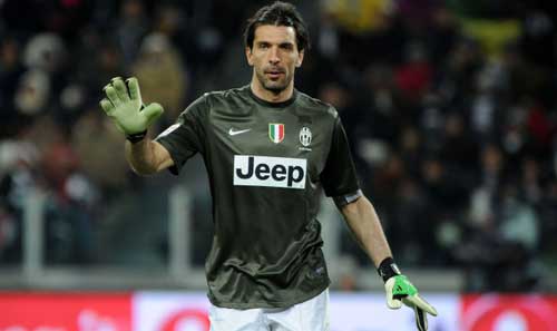 Buffon–Casillas: Những “người nhện” bất tử - 1