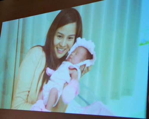 Con gái Vũ Thu Phương hot hơn mẹ - 9