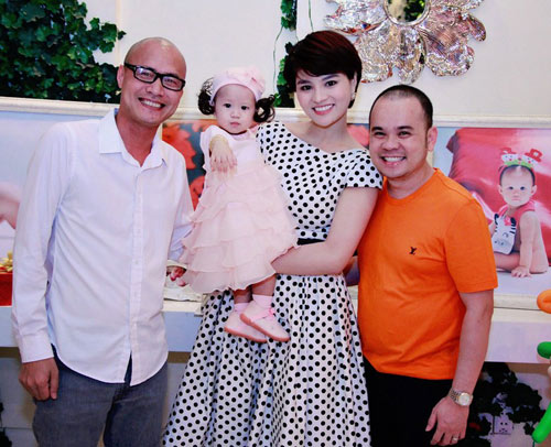 Con gái Vũ Thu Phương hot hơn mẹ - 19