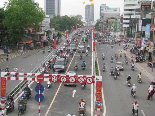 Có một quận ở Hà Nội "nói không" với cầu vượt - 1