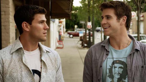 Trailer phim: Love And Honor - 4