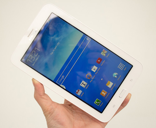 Cận cảnh tablet giá mềm Galaxy Tab 3 Lite - 9