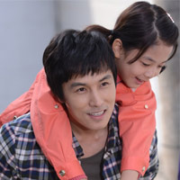 Phim - Ông bố nuôi "đốn ngã" hàng triệu phụ nữ