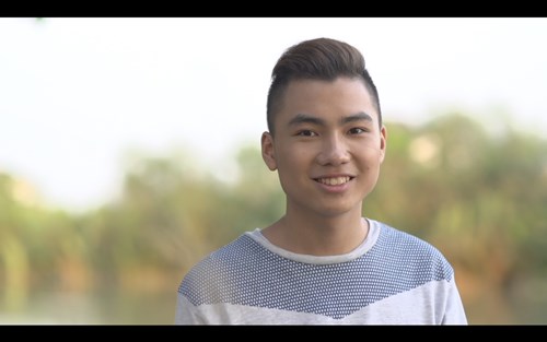 Top 6 Idol khoe tiệc mừng 8/3 trong MV mới - 2