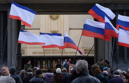 Crimea sẽ bị trừng phạt nặng nếu sáp nhập Nga? - 1