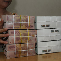 Kinh doanh - Ngân hàng thương mại: Thừa tiền đâm lo