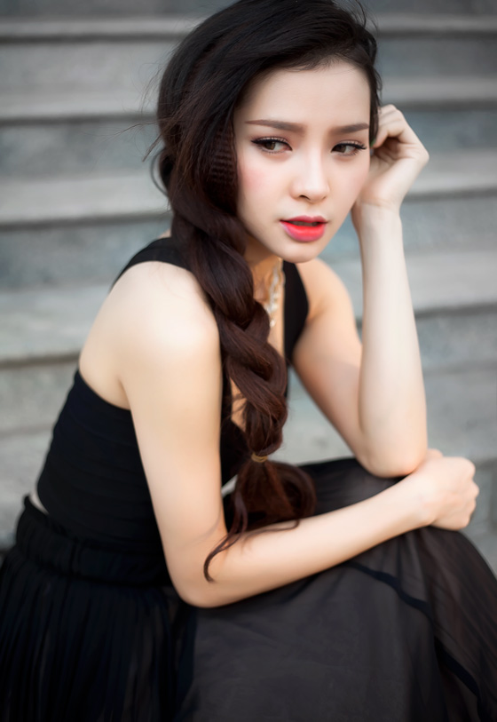 Phương Trinh Jolie đầy cám dỗ với áo quây - 10