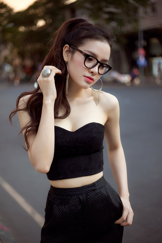 Phương Trinh Jolie đầy cám dỗ với áo quây - 3