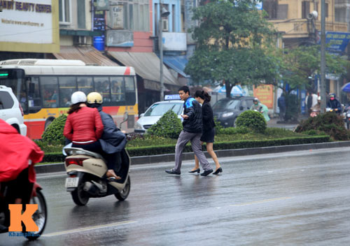 "Rùng mình" cảnh dân sang đường ở Thủ đô - 9