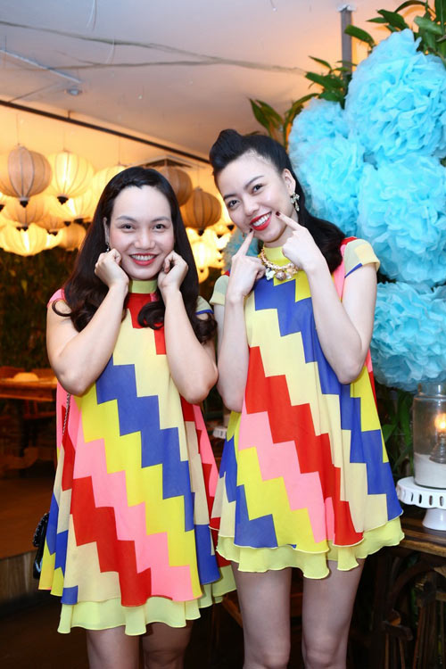 Vũ Hoàng Điệp mua hoa tặng mẹ ngày 8/3 - 10