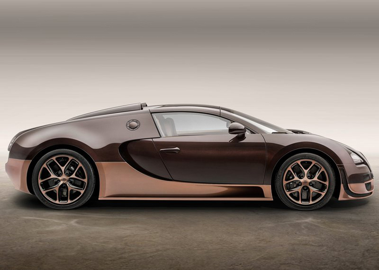 Phiên bản mới Bugatti Veyron Grand Sport Vitesse Rembrandt là mẫu xe được chế tạo nhằm vinh danh Rembrandt Bugatti - anh trai của nhà sáng lập hãng xe Ettore Bugatti, ông cũng là một trong những nhà điêu khắc có đóng góp lớn trong thế kỷ 20. Các tác phẩm điêu khắc bằng đồng của Rembrandt Bugatti hiện đang được trưng bày trên toàn thế giới.
