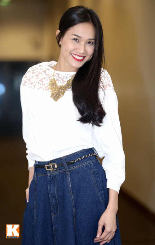 Dương Mỹ Linh tươi xinh đi cổ vũ Bằng Kiều - 6