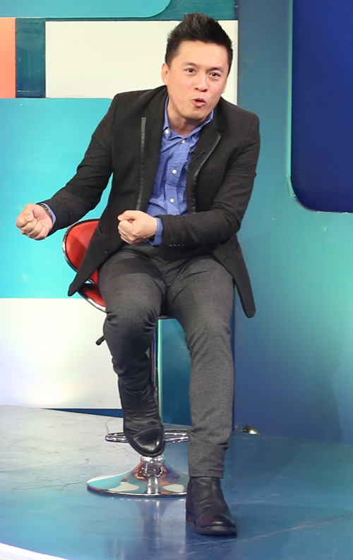 Lam Trường: Có bạn gái, tôi vui hơn - 4