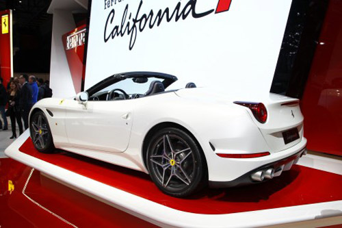 Ferrari California T: Siêu xe rẻ nhất trình làng - 1