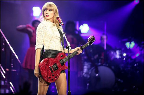Taylor Swift: Chiến thắng từ những thất bại - 2