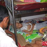 Sức khỏe đời sống - Nghịch lý giường bệnh công - tư