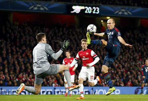 Wenger cảnh báo Bayern ngã vờ - 1