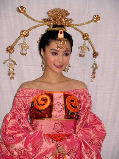 Phạm Băng Băng diễn cổ trang quá khêu gợi - 14