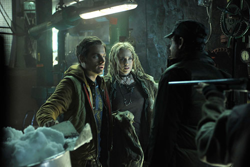 Trailer phim: The Colony - 3