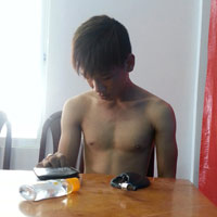 Pháp luật - Cô gái lao xe bắt hai tên cướp iPhone 5