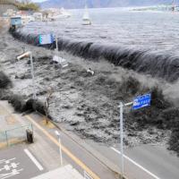 3 năm sóng thần Nhật Bản: Ký ức kinh hoàng