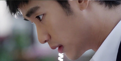 Ảnh hiếm của “trai đẹp ngoài hành tinh” - 9