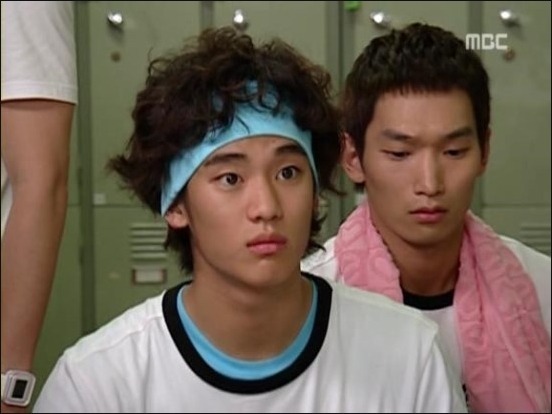 Ảnh hiếm của “trai đẹp ngoài hành tinh” - 3