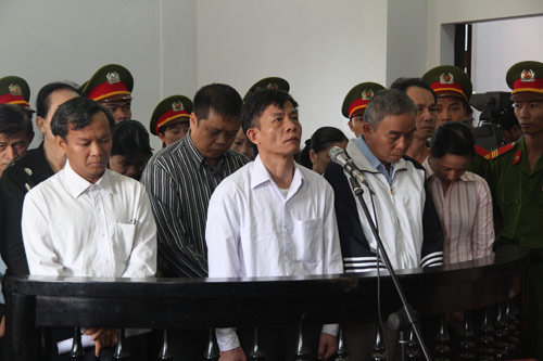 “Đại án tham nhũng”: Đề nghị tử hình Vũ Việt Hùng - 1