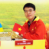 Thể thao - Thắng trận, Quang Liêm chưa thể lên ngôi đầu