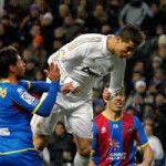 Bóng đá - Ronaldo bật nhảy đánh đầu  top 5 Liga V27