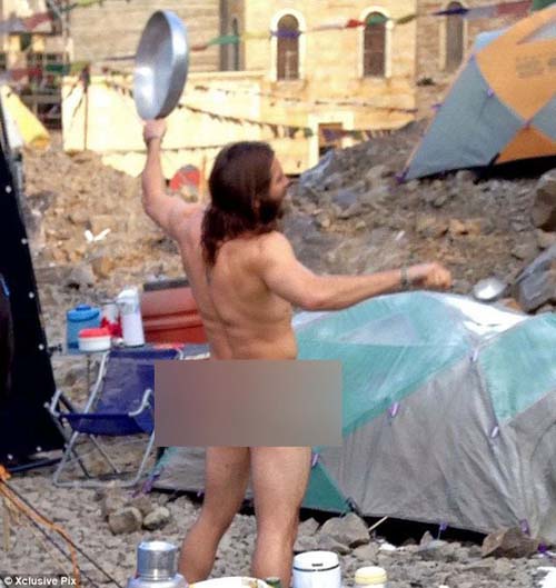 Sao Brokeback Mountain khỏa thân trên trường quay - 3