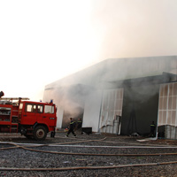 Tin tức trong ngày - Hỏa hoạn thiêu rụi nhà máy giấy trong KCN