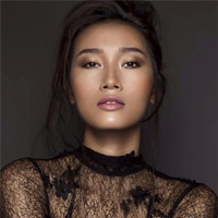 Người mẫu - Hoa hậu - Trang Khiếu nhận 7 triệu/show ở London