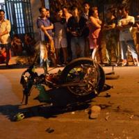 Tin tức trong ngày - Hai xe máy đấu đầu, ba thanh niên thương vong