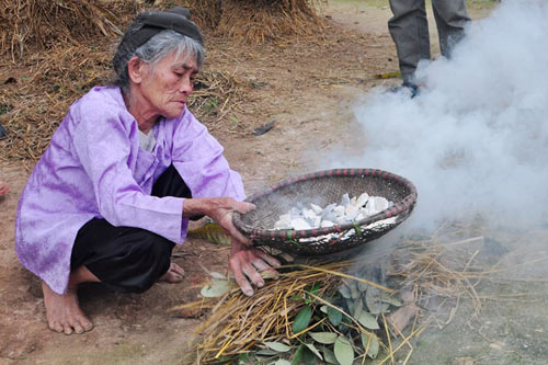 Kỳ lạ làng "ăn đất" ở Vĩnh Phúc - 9