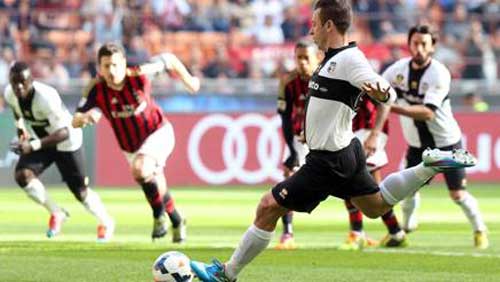 Milan – Parma: Thẻ đỏ tai hại - 1