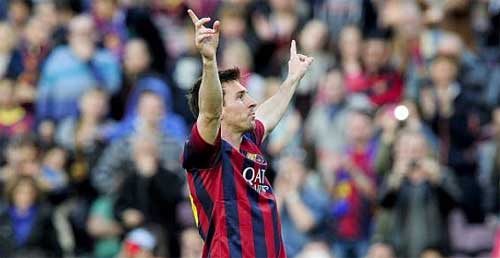 Lập hattrick, Messi đi vào lịch sử Barca - 1