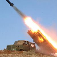 Tin tức trong ngày - Triều Tiên phóng 25 tên lửa tầm ngắn