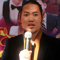 Phim - Vượng Râu: Tôi muốn mời Chánh Tín ở nhà mình