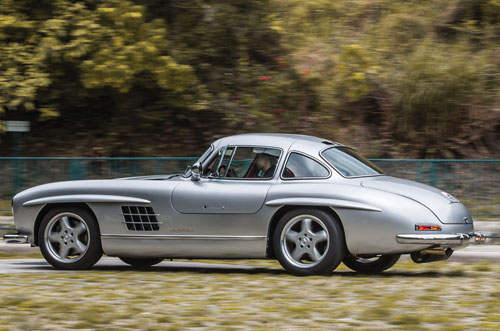 Siêu xe “cánh chinh” cổ 300SL AMG 1954 tái xuất - 5